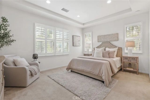 202 Rose Arch, Irvine, CA 92620
