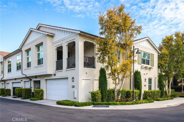 202 Rose Arch, Irvine, CA 92620