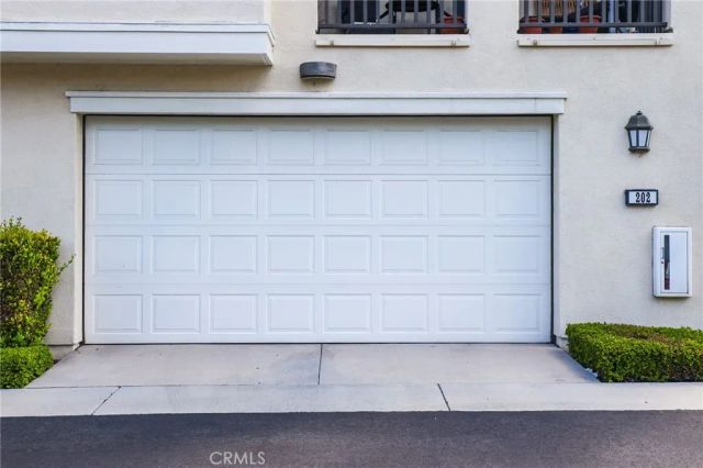 202 Rose Arch, Irvine, CA 92620