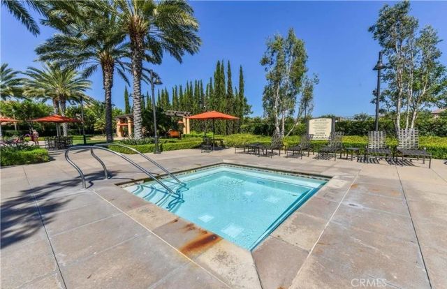 202 Rose Arch, Irvine, CA 92620