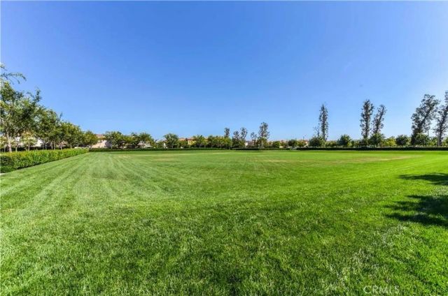 202 Rose Arch, Irvine, CA 92620