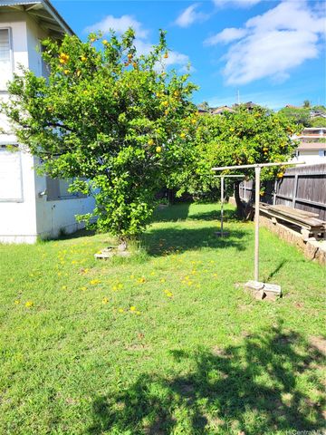 4049 A Keanu Street, Honolulu, HI 96816