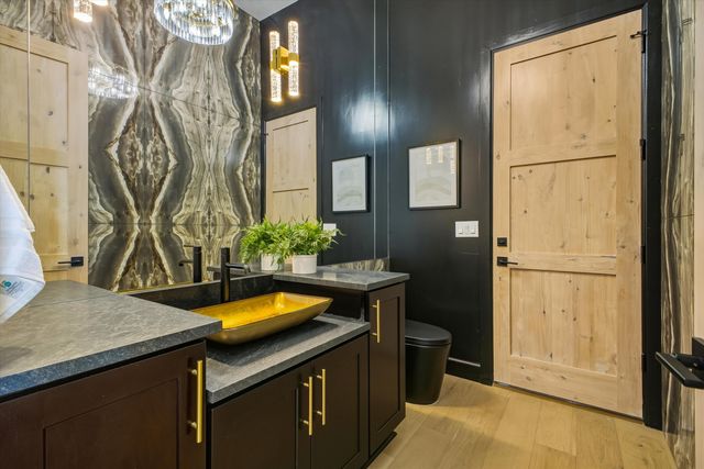 11704 Anaheim Avenue NE, Albuquerque, NM 87122