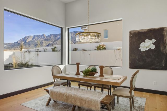 11704 Anaheim Avenue NE, Albuquerque, NM 87122