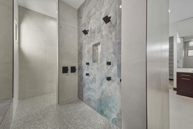 11704 Anaheim Avenue NE, Albuquerque, NM 87122