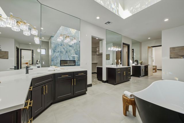 11704 Anaheim Avenue NE, Albuquerque, NM 87122