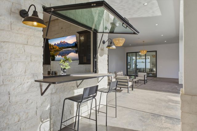 11704 Anaheim Avenue NE, Albuquerque, NM 87122