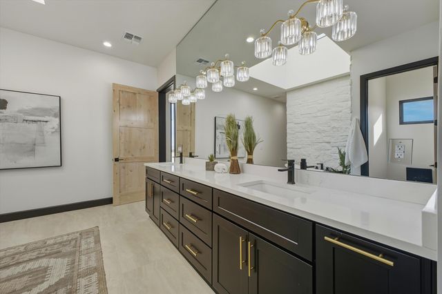 11704 Anaheim Avenue NE, Albuquerque, NM 87122