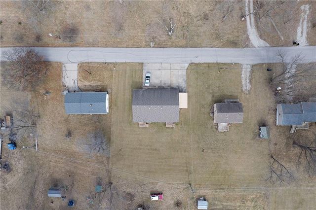 1508 W William Street, Savannah, MO 64485