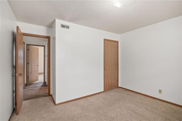 1508 W William Street, Savannah, MO 64485