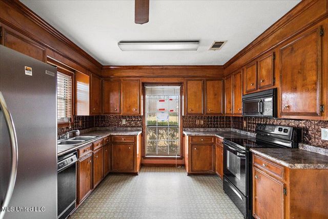 200 Hawthorne Drive, Madison, MS 39110