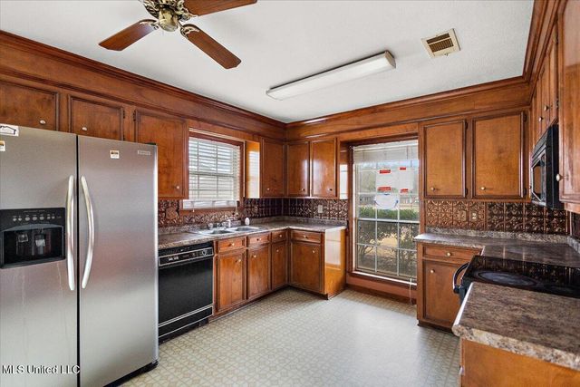 200 Hawthorne Drive, Madison, MS 39110