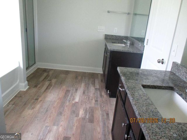 166 Cherokee Oaks Crossing, Hinesville, GA 31313