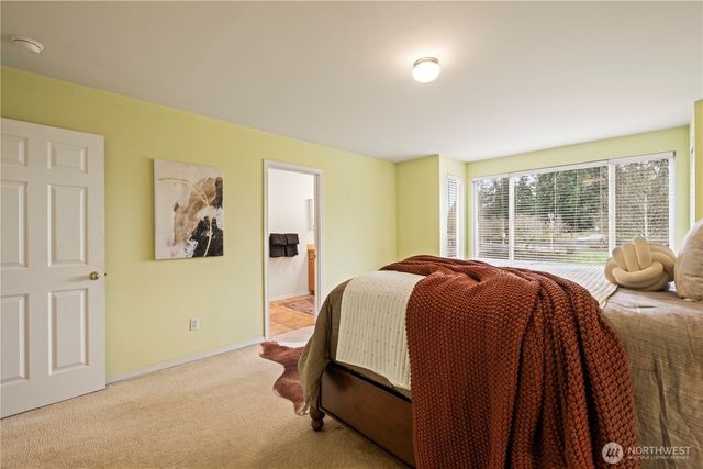 512 29th Ave SE, Puyallup, WA 98374