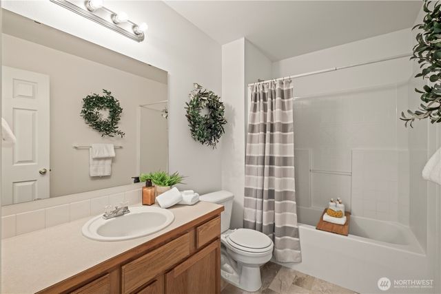 512 29th Ave SE, Puyallup, WA 98374