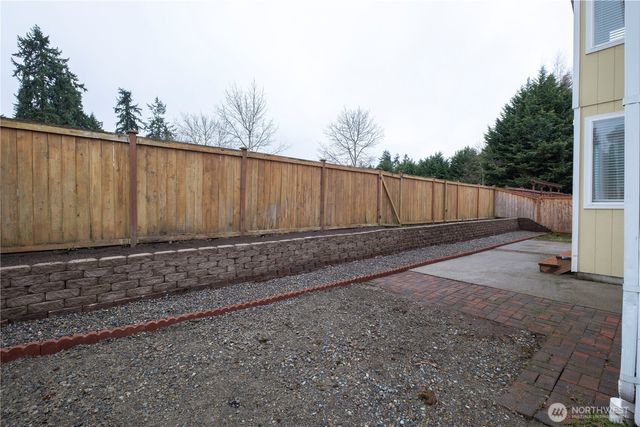 512 29th Ave SE, Puyallup, WA 98374