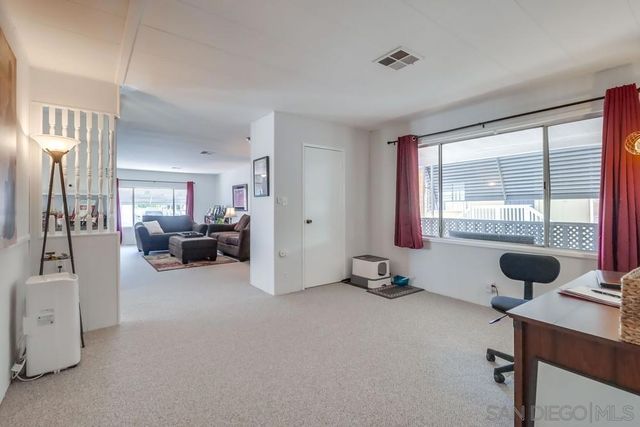 8301 Mission Gorge Rd 194, Santee, CA 92071