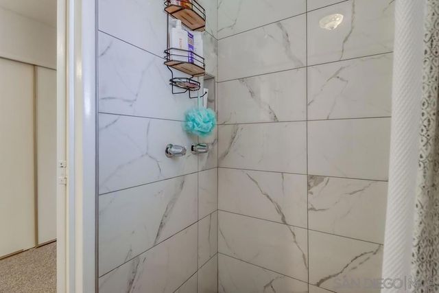 8301 Mission Gorge Rd 194, Santee, CA 92071