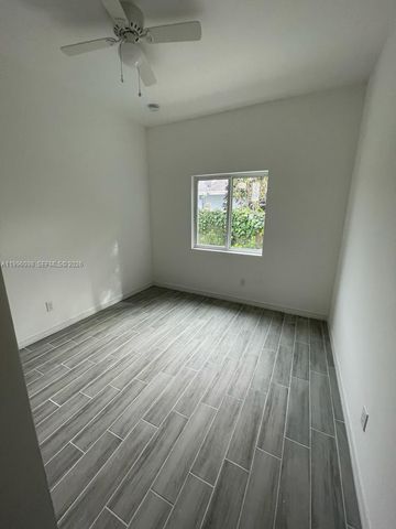213 NW 12th St, Pompano Beach, FL 33060
