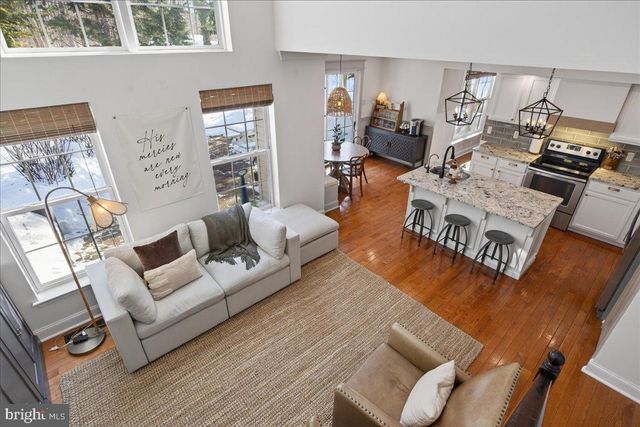 152 IVY LN, Zieglerville, PA 19492