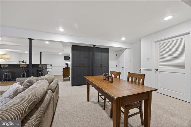 152 IVY LN, Zieglerville, PA 19492