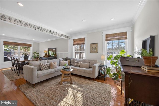 152 IVY LN, Zieglerville, PA 19492