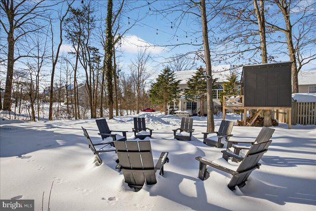 152 IVY LN, Zieglerville, PA 19492