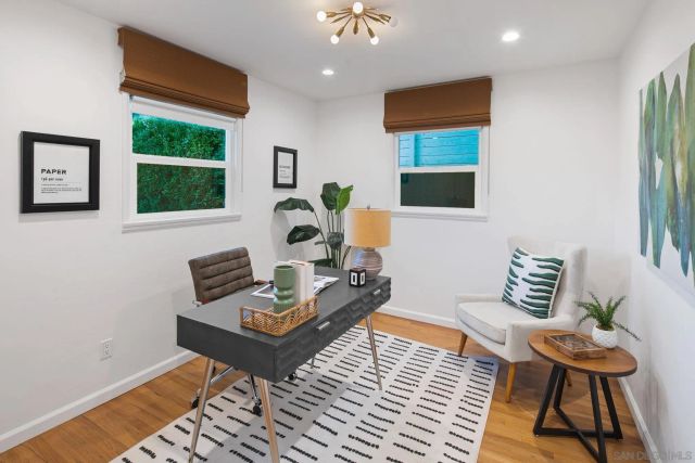 211 Ocean St, Solana Beach, CA 92075
