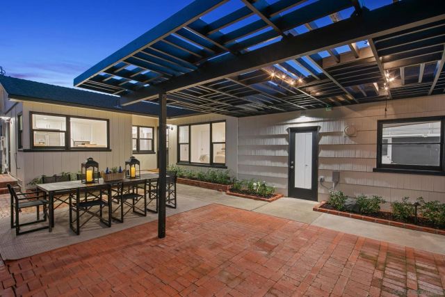 211 Ocean St, Solana Beach, CA 92075