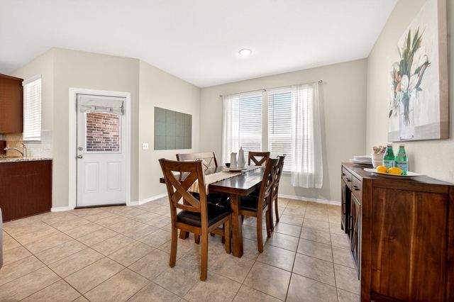 833 Lemongrass Court, Fort Worth, TX 76131