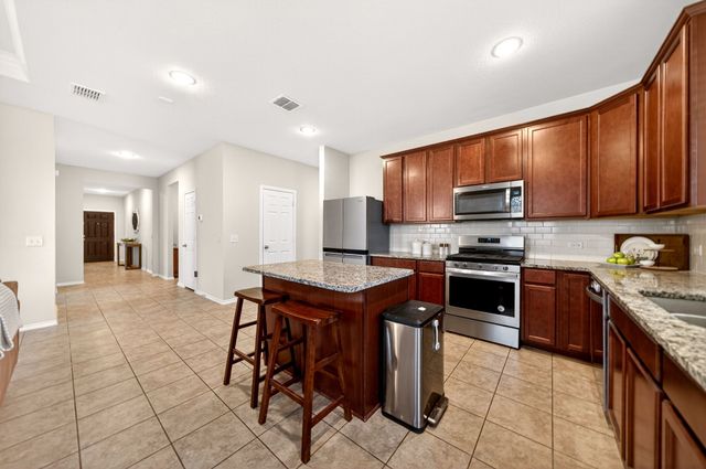 833 Lemongrass Court, Fort Worth, TX 76131