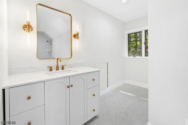 201 Dryden Rd, Bernardsville Boro, NJ 07924