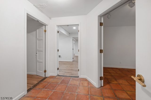 201 Dryden Rd, Bernardsville Boro, NJ 07924