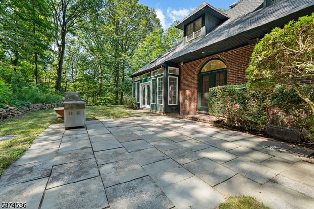 201 Dryden Rd, Bernardsville Boro, NJ 07924