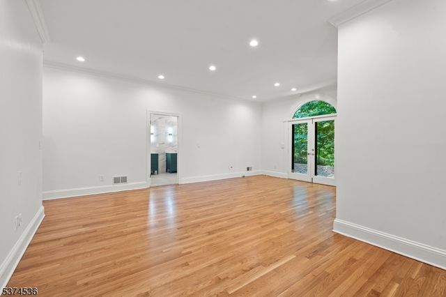 201 Dryden Rd, Bernardsville Boro, NJ 07924