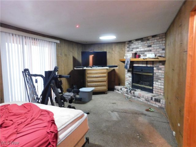 7360 N Meadowpark Drive, Walton Hills, OH 44146