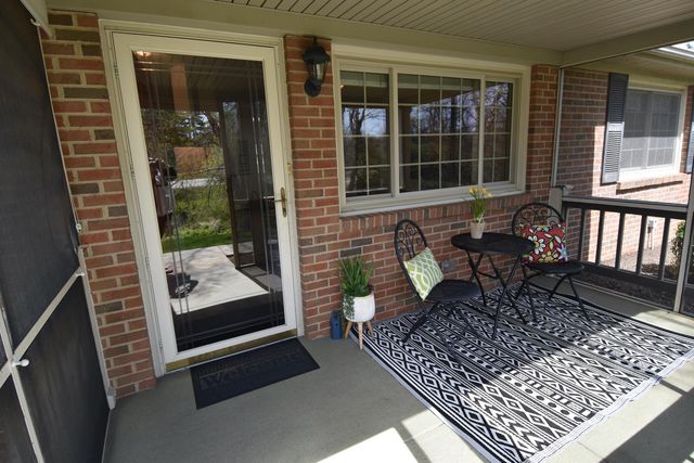 365 Virginia Court, Pataskala, OH 43062