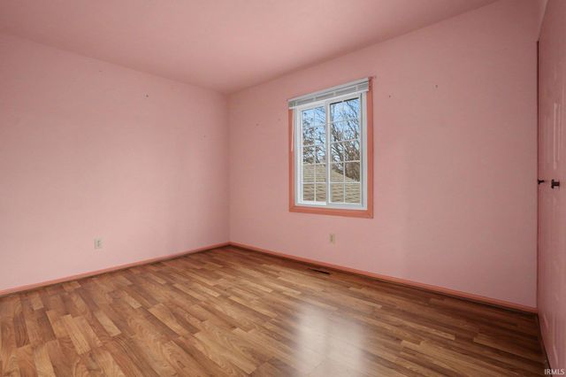 18289 Coventry Ct, South Bend, IN 46637