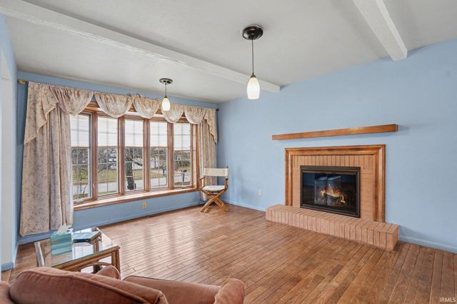 18289 Coventry Ct, South Bend, IN 46637