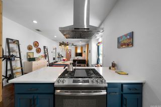 215 Berkshire, San Antonio, TX 78210