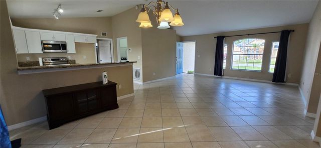 62 PRESIDENTIAL LANE, Palm Coast, FL 32164