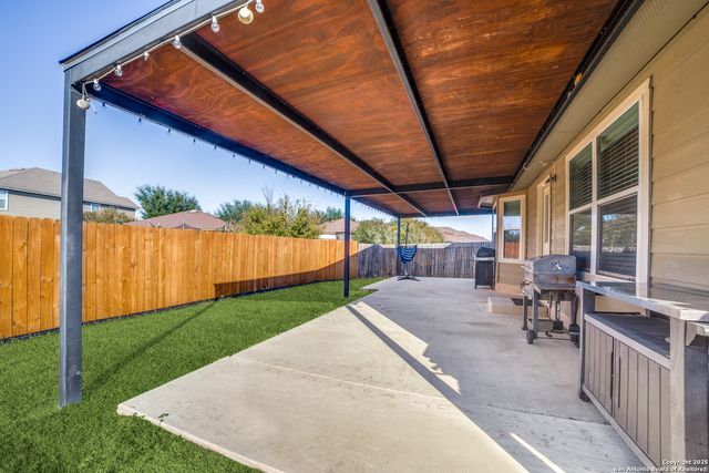 10235 Bonavantura, San Antonio, TX 78245