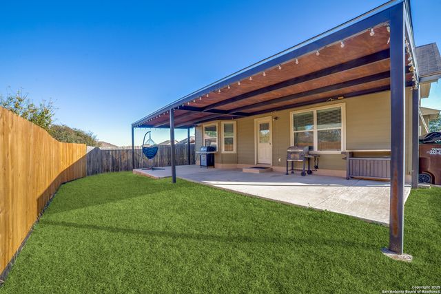 10235 Bonavantura, San Antonio, TX 78245