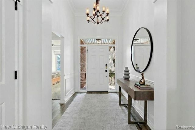 13185 Harbor Landings Drive 102, Fenton, MI 48430