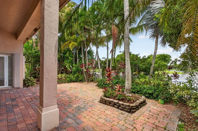 6443 NW 110th Avenue, Parkland, FL 33076