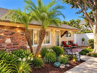 1919 Sherry 64, Santa Ana, CA 92705