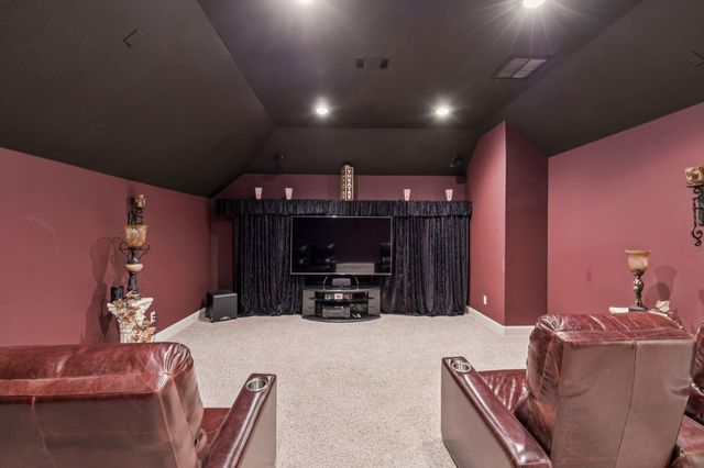 2221 Southern Oaks Drive, Cedar Hill, TX 75104