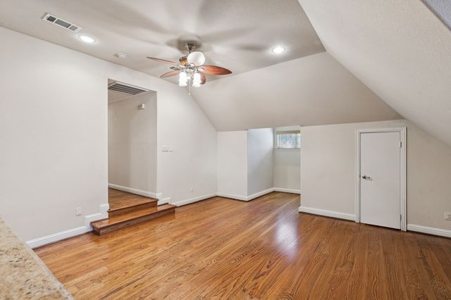 2221 Southern Oaks Drive, Cedar Hill, TX 75104