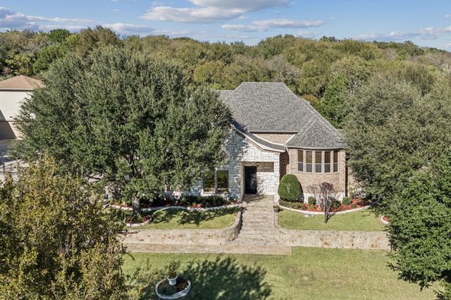2221 Southern Oaks Drive, Cedar Hill, TX 75104