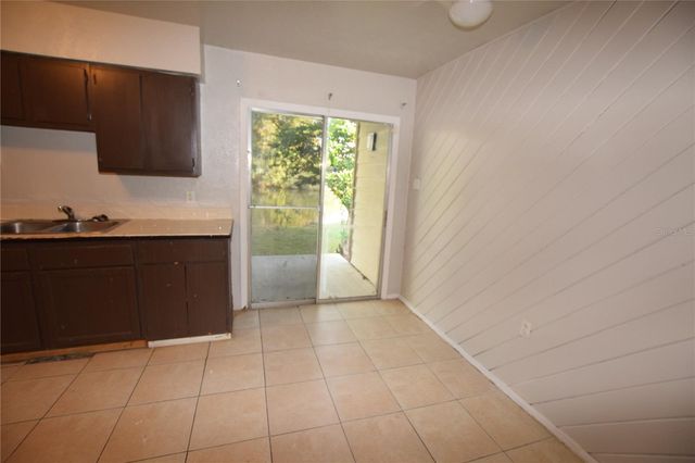 3916 CRAYRICH CIRCLE C-1, Orlando, FL 32839